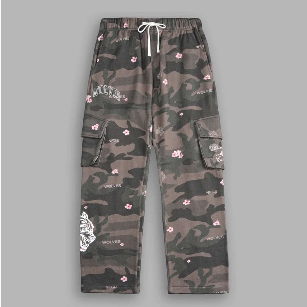 Stay Loyal Bigelow Cargo Sweat Pants Vintage Blossom Woodland Camo
